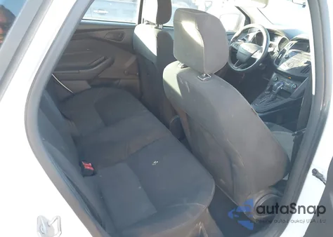 2015 Ford Focus S из США, поврежденный, VIN 1FADP3E27FL221455